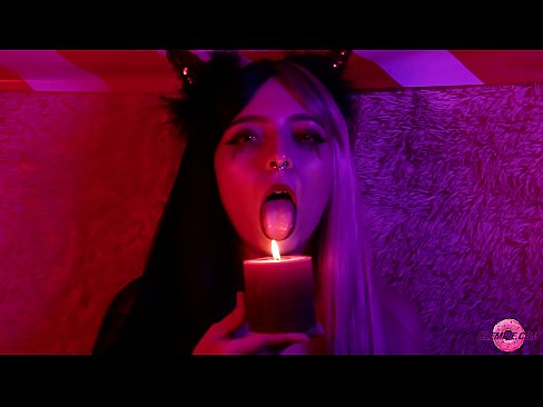 ❤️ ပါးစပ်ပြည့်စုံမှုနှင့်အတူ Sexy Succubus မှ စိတ်အားထက်သန်သော Blowjob ☑ Porno ကျွန်ုပ်တို့တွင် my.hentaibar-com.ru% ☑